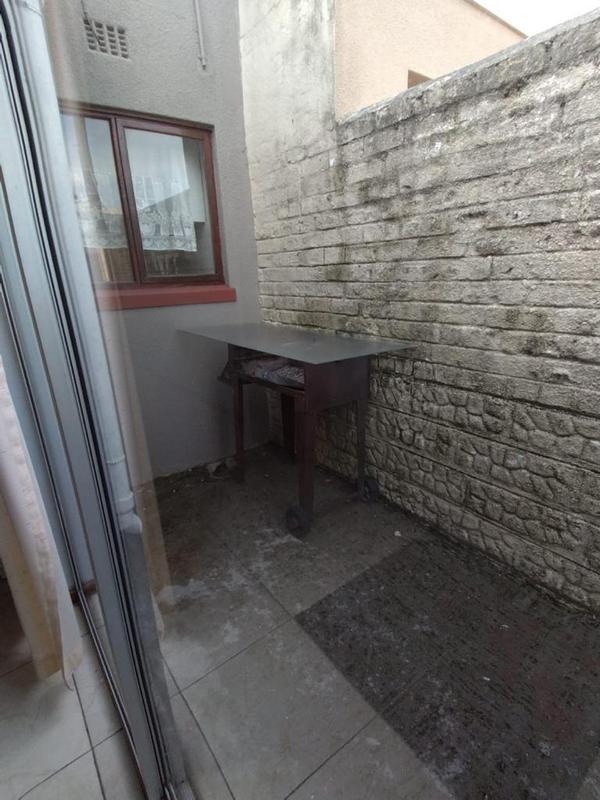 To Let 1 Bedroom Property for Rent in Crawford Western Cape